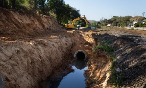 VR: Prefeitura recupera rede de drenagem pluvial entre o Santo Agostinho e Volta Grande